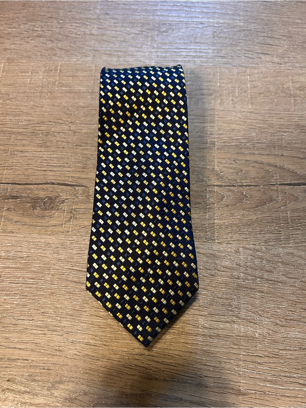 Egara Navy Tie with Yellow Diamond Micro-Pattern